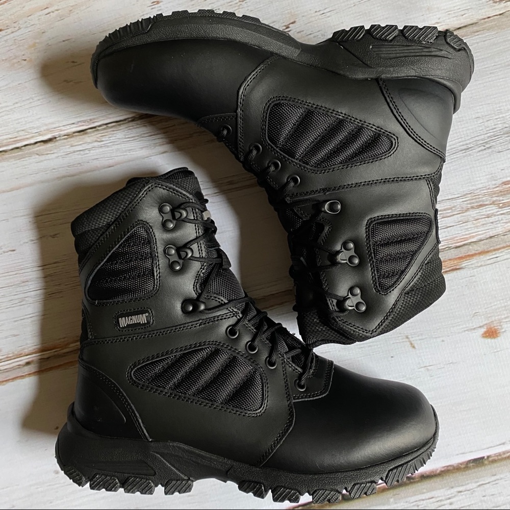 Magnum response III black boots 8.5W NWT